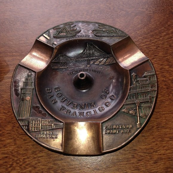 Vintage San Francisco Souvenir Ashtray - Picture 3 of 6